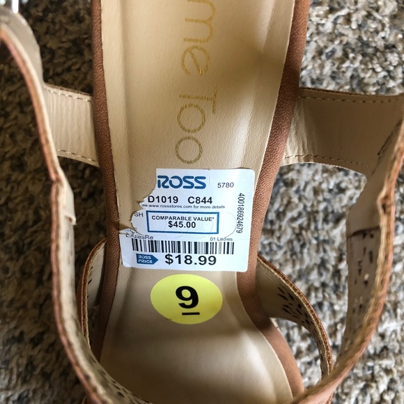 NWT Wedges♥️♥️ - Picture 2 of 6